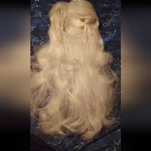 White wig